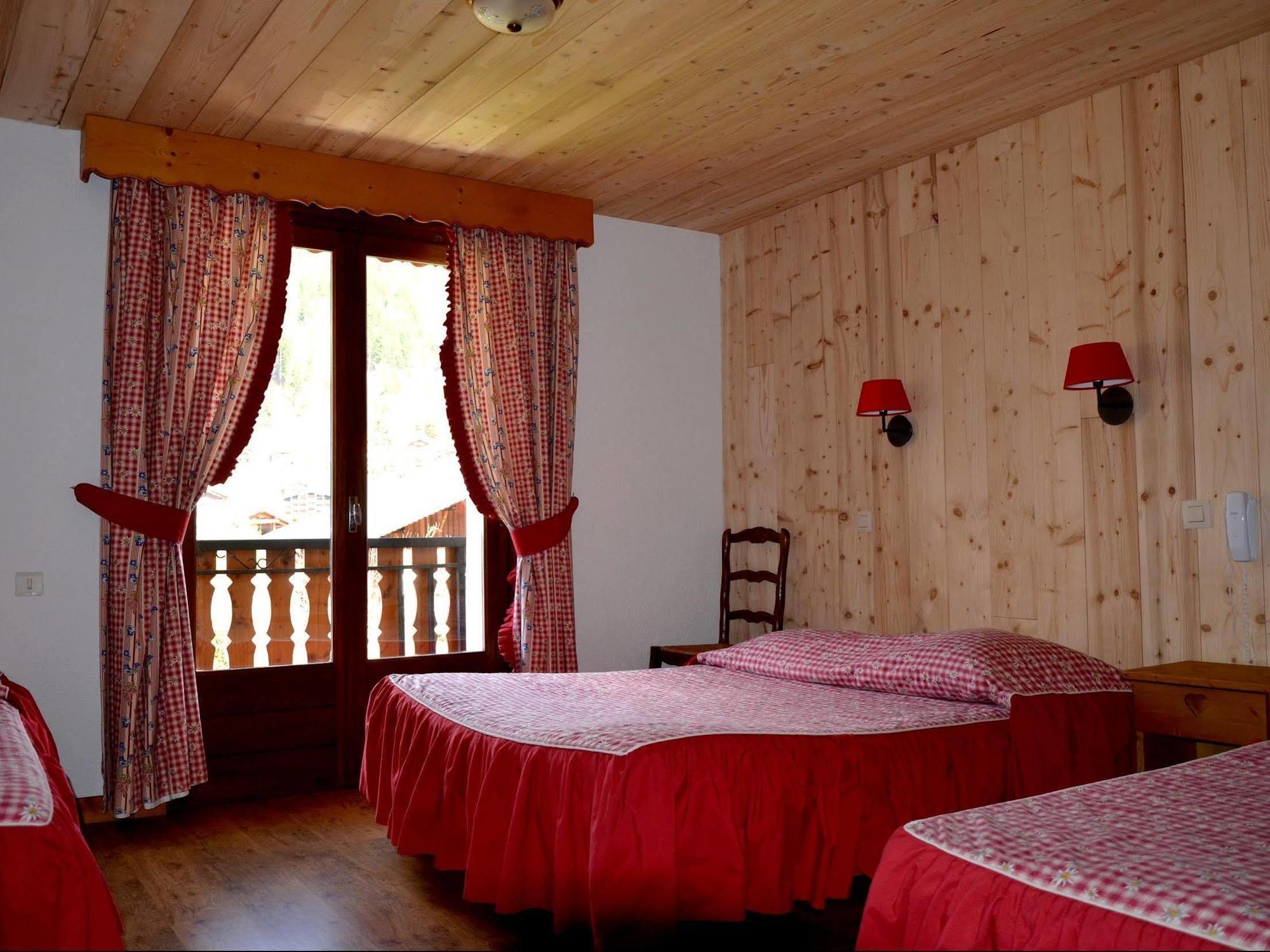 Hotel Les Bruyeres Morzine Zewnętrze zdjęcie